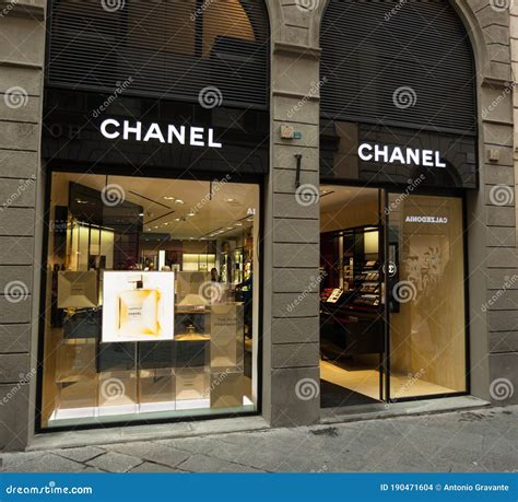 Chanel stores in Italy